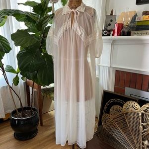 Sheer tea length robe/dressing gown Large